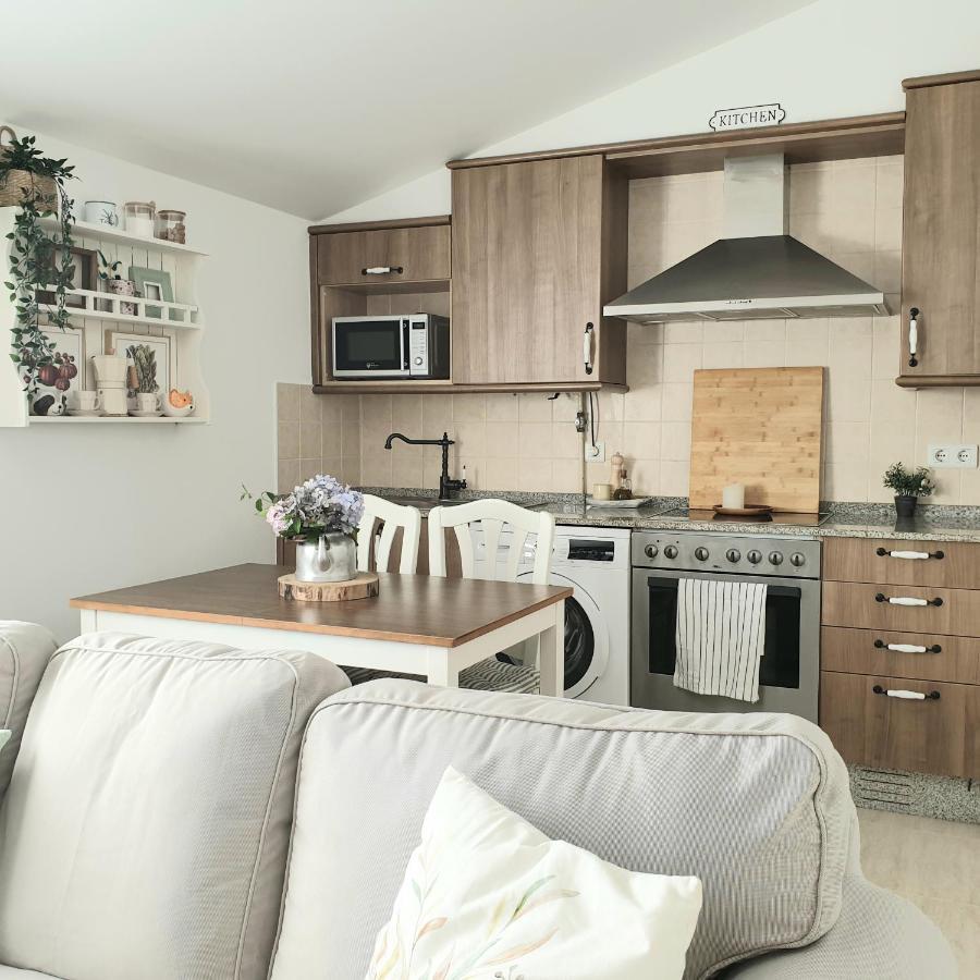 Adam Home Apartamentos Villanueva de Arosa Kültér fotó